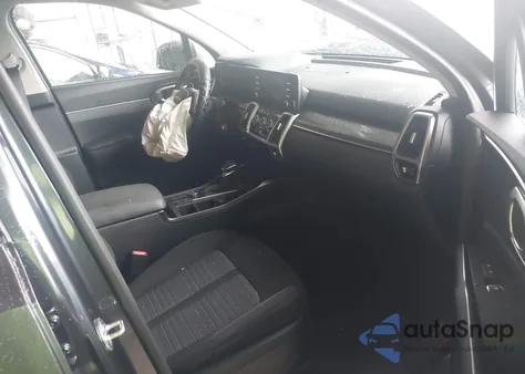 2022 Kia Sorento Lx z USA, uszkodzony, nr VIN 5XYRG4LC9NG140503